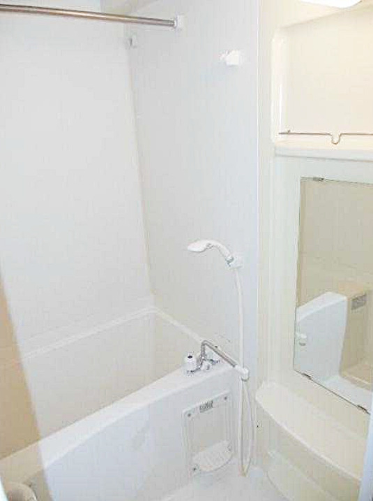 バス・シャワールーム　【女性のお一人暮らしでも安心のセキュリティ♪】