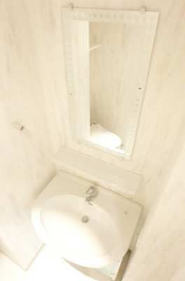 洗面設備　【女性のお一人暮らしでも安心のセキュリティ♪】