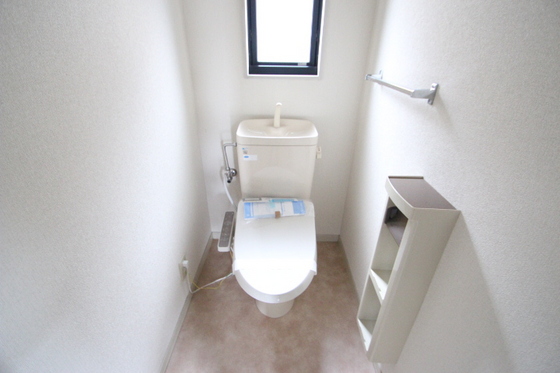 トイレ　※別部屋の写真です