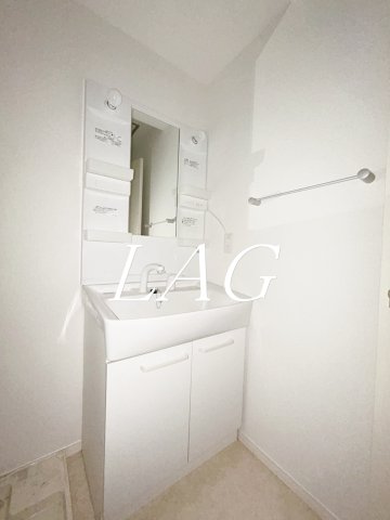 洗面設備　洗面台です。