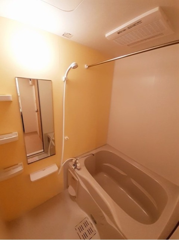 バス・シャワールーム　図面と現状に相違がある場合には現状を優先