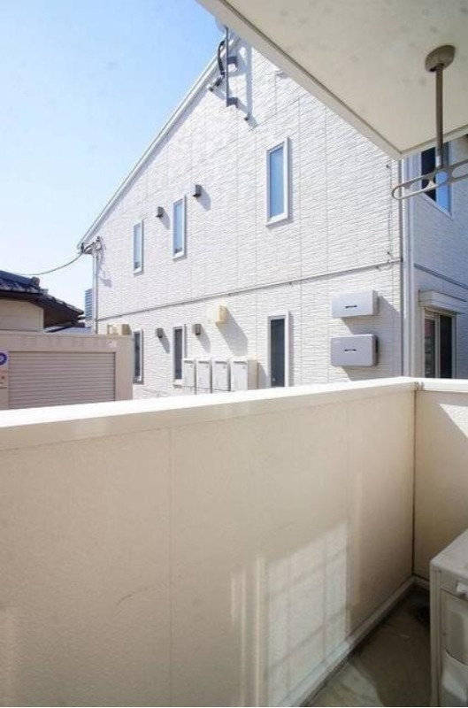 バルコニー　図面と現状に相違がある場合には現状を優先