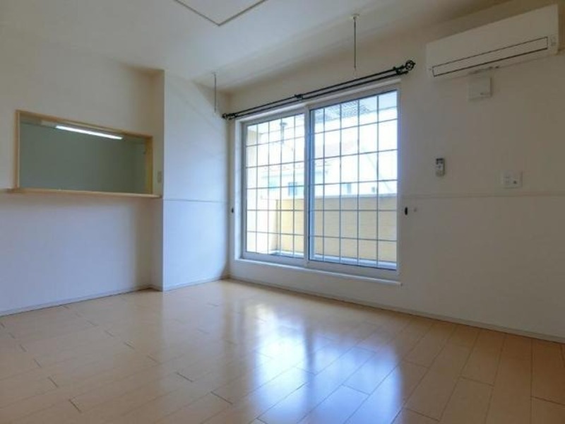 居室・リビング　図面と現状に相違がある場合には現状を優先