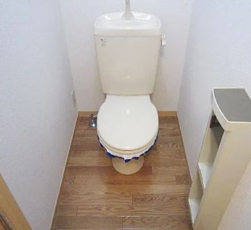 トイレ　コンパクトで使いやすいトイレです