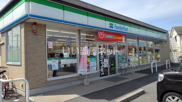 コンビニ　ファミリーマート 鈴鹿須賀三丁目店（コンビニ）まで146m