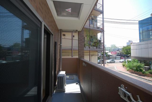 バルコニー　バルコニー