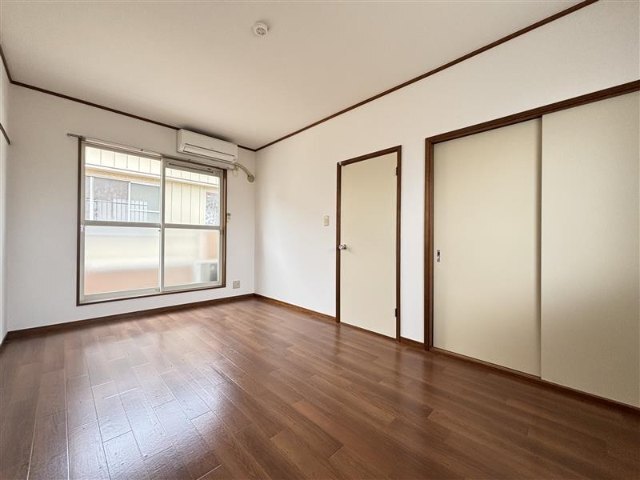 居室・リビング　広々としたスペース