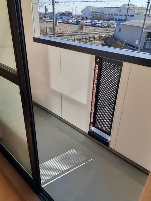 バルコニー　図面と現状に相違がある場合には現状を優先