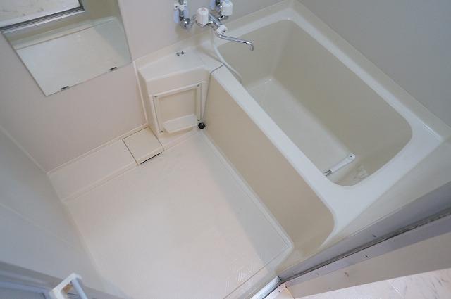 バス・シャワールーム　浴室