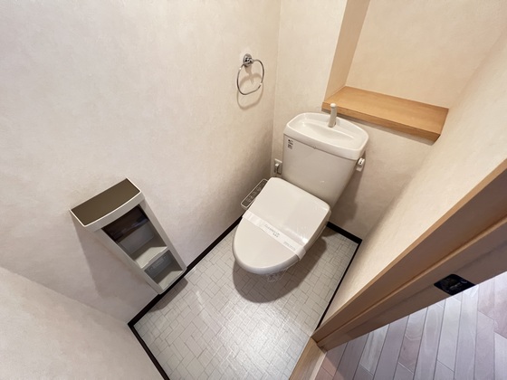 トイレ　※別部屋の写真です