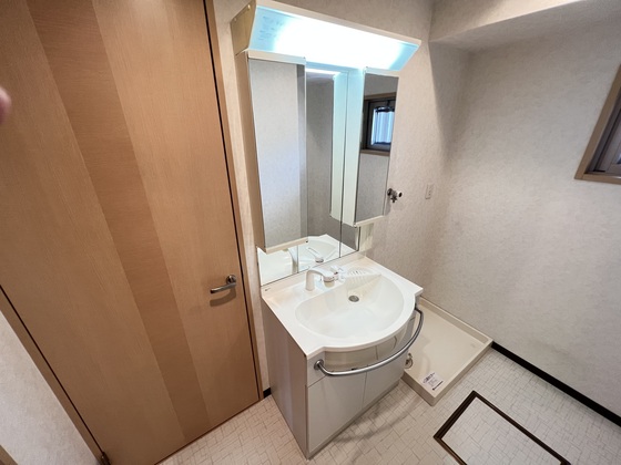 洗面設備　※別部屋の写真です
