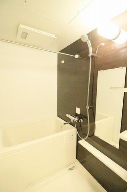 バス・シャワールーム　☆浴室☆