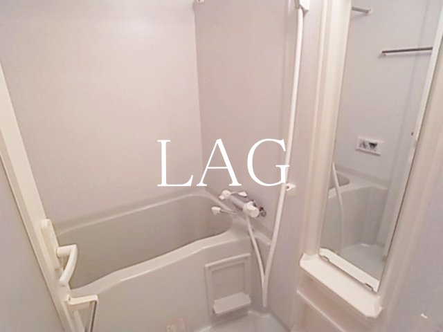 バス・シャワールーム　お風呂です。