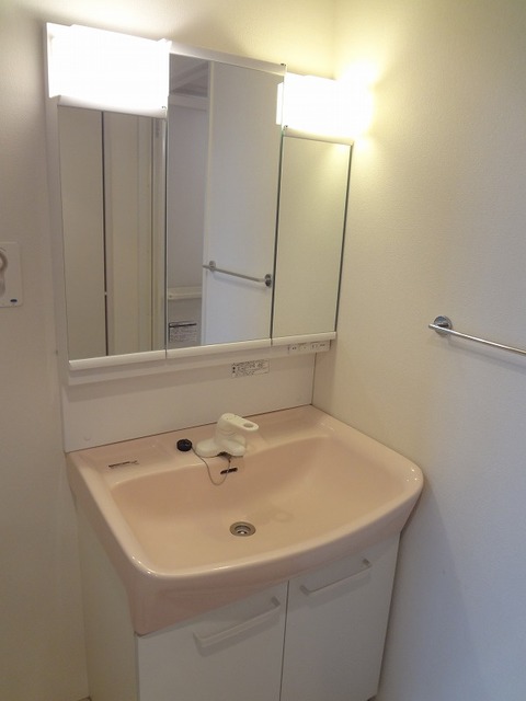 洗面設備　※他の号室の写真