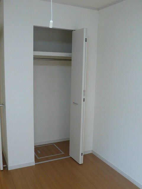 収納　メゾン・ド・ルピナス 北区昭和1