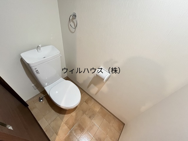 トイレ　セパレート！