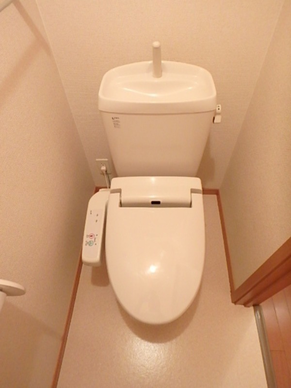 トイレ　図面と現状に相違がある場合には現状を優先