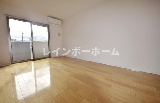 居室・リビング　居間です