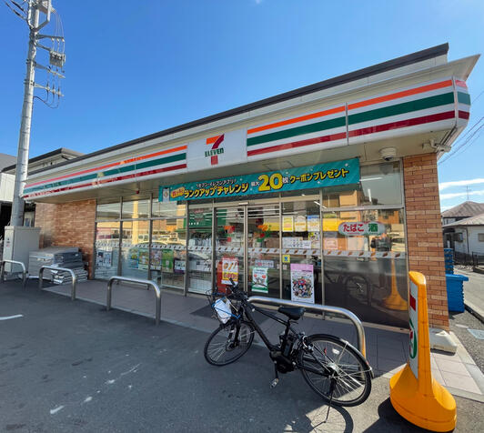 コンビニ　セブンイレブン 横浜桜ヶ丘1丁目店（コンビニ）まで427m