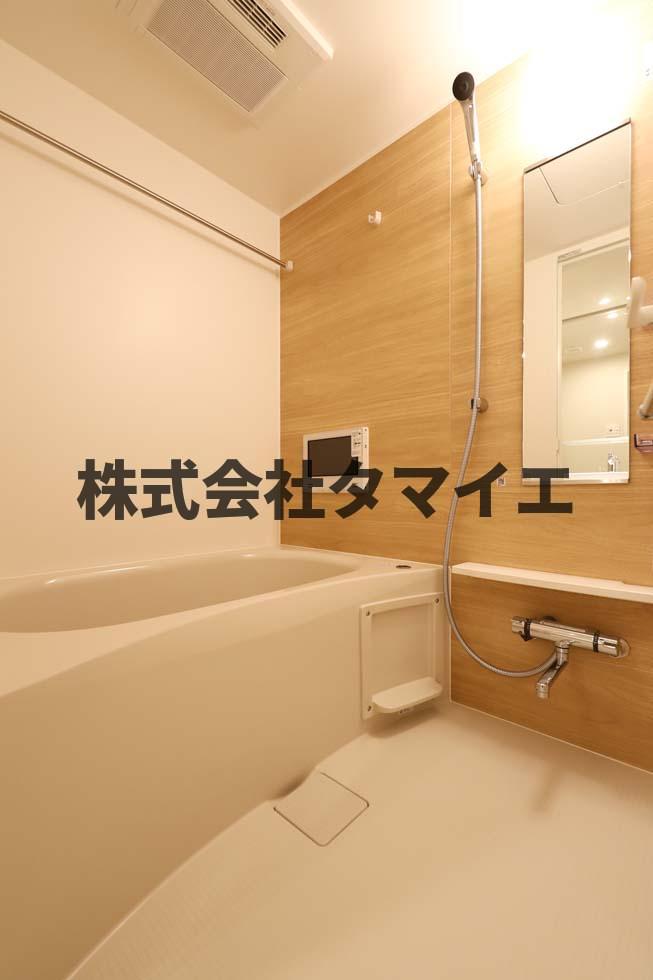 バス・シャワールーム　ゆったり過ごせるお風呂です