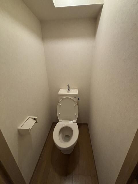 トイレ　別部屋参考
