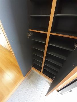 その他設備　下駄箱