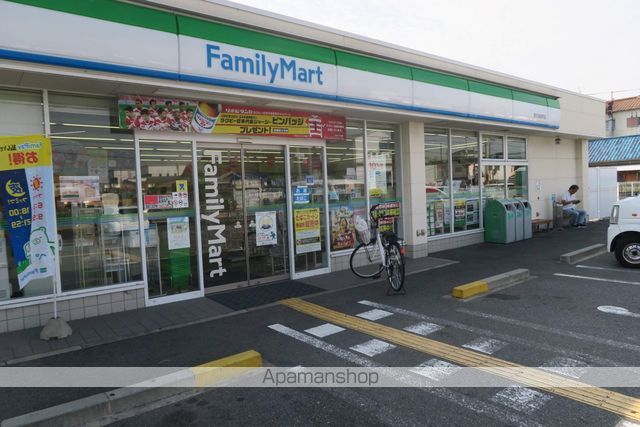 コンビニ　ファミリーマート泉大津宮町店（コンビニ）まで407m