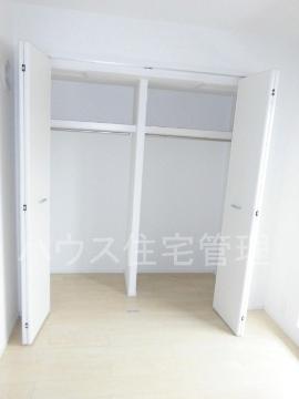 収納　クローゼット