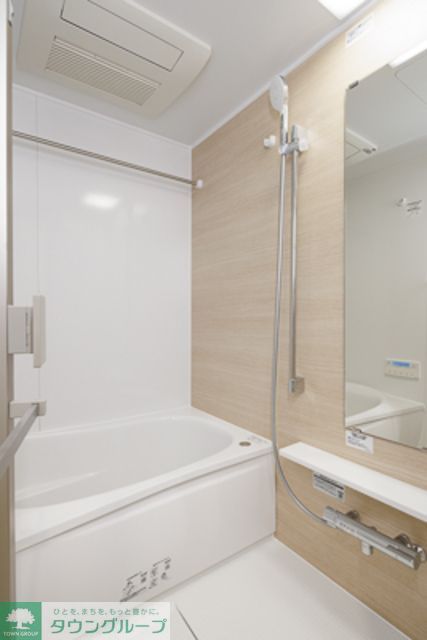 バス・シャワールーム　※写真は同タイプ住戸です。
