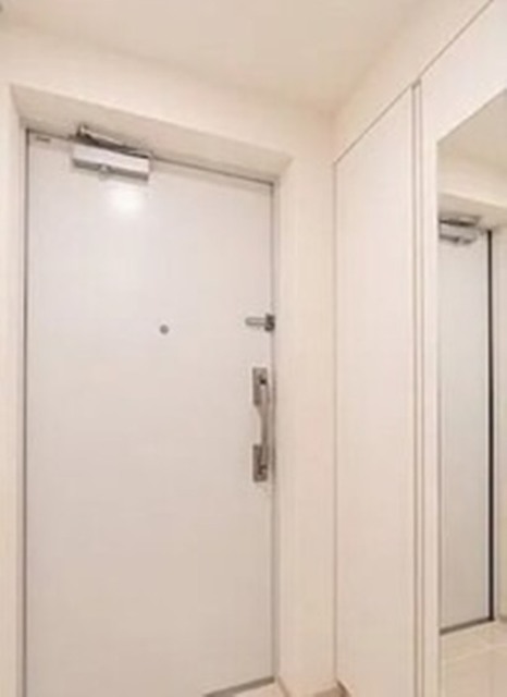 玄関　同仕様タイプ