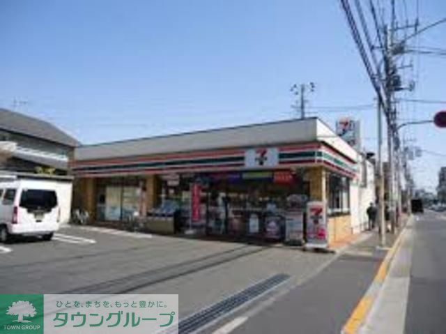 コンビニ　セブンイレブン西荻北口駅前店（コンビニ）まで40m