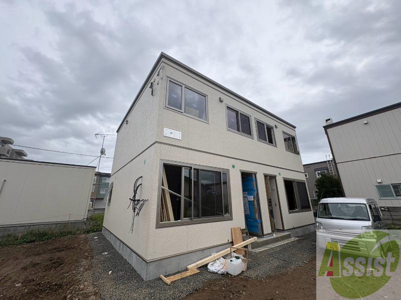 地下鉄南北線 麻生駅 徒歩17分 築1年