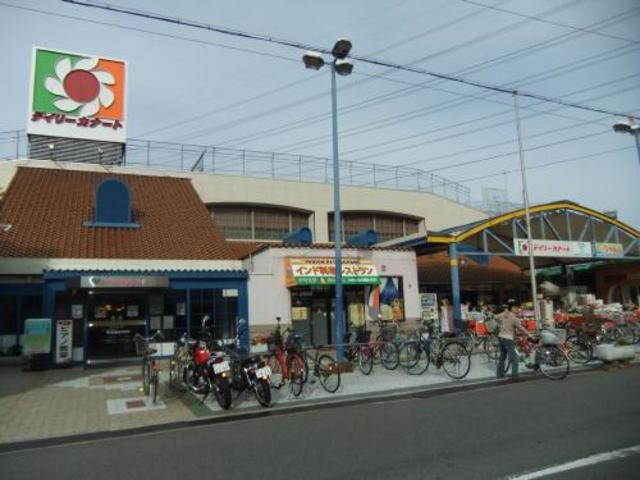 スーパー　デイリーカナート住之江店（スーパー）まで435m