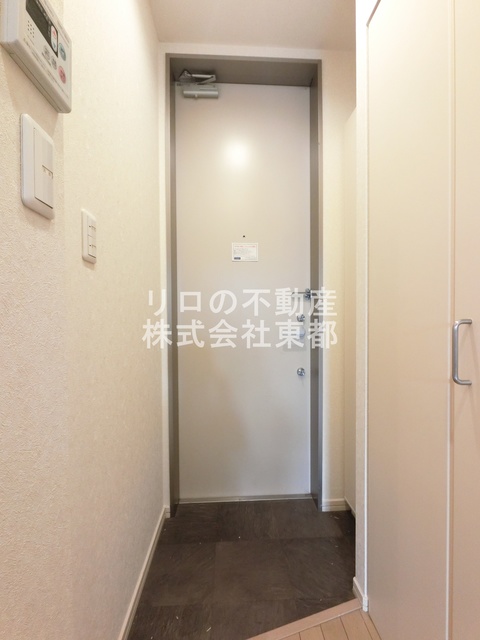 玄関　すっきりシンプルな玄関スペースです！