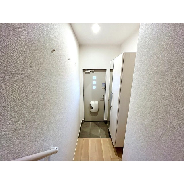 コンフォーティア信濃大町IIの玄関写真