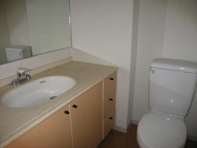 トイレ　※他室参照