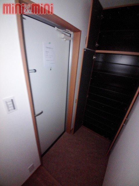 リアライズ箕岡の玄関写真