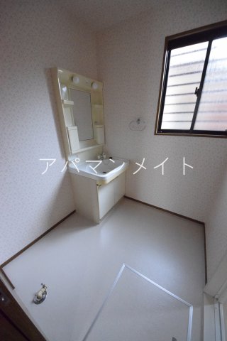 その他設備　室内洗濯機置場