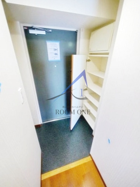玄関　玄関です。