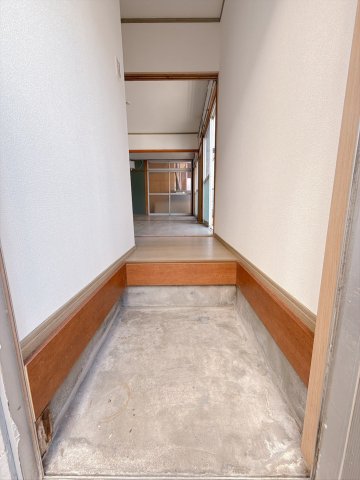 森アパートの玄関写真