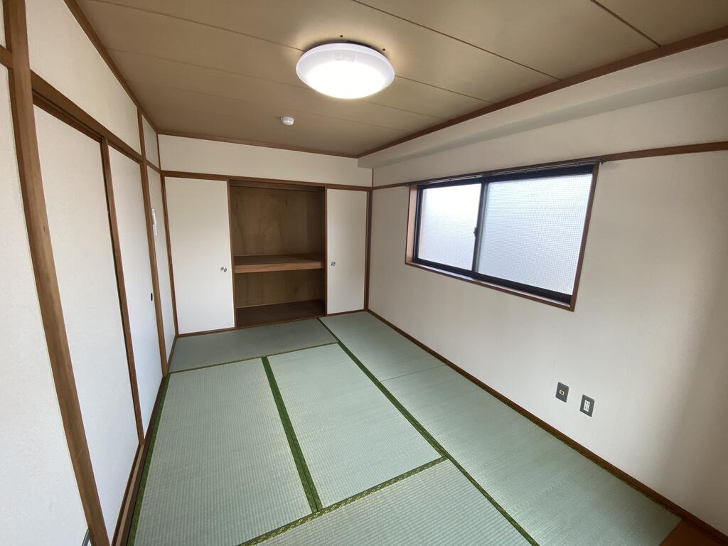 ヤマセビルの内装写真