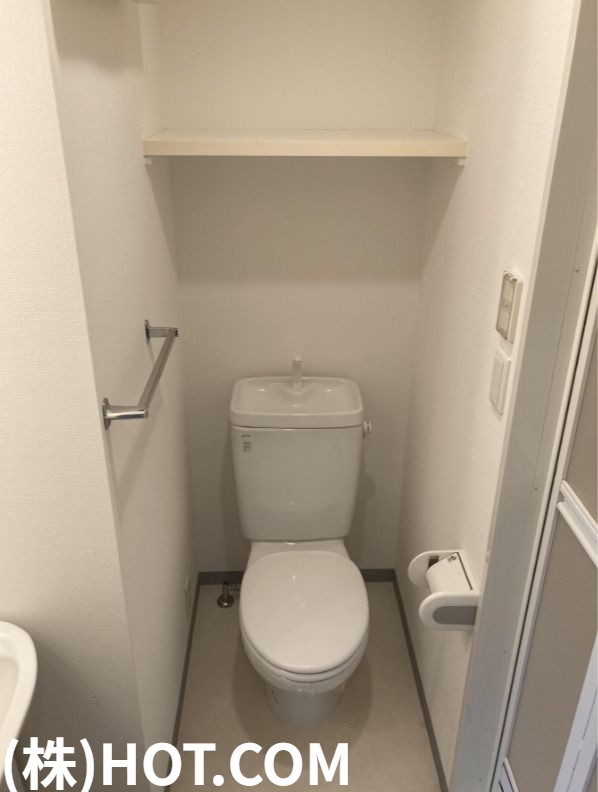 西鉄天神大牟田線 西鉄平尾駅 徒歩2分 10階建 築20年のトイレ写真