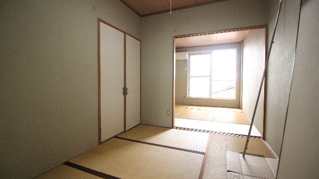 PLAYZ COURTの居間写真