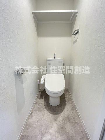 阪急宝塚線 岡町駅 徒歩13分 10階建 築2年のトイレ写真