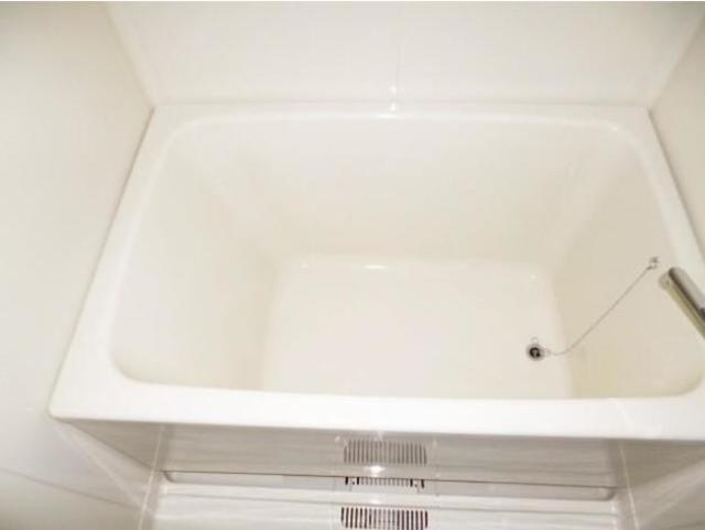 バス・シャワールーム　別号室の参考写真です