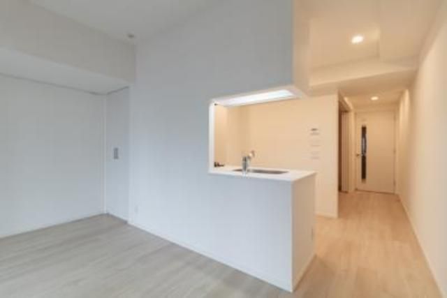 居室・リビング　写真は同タイプ住居です。