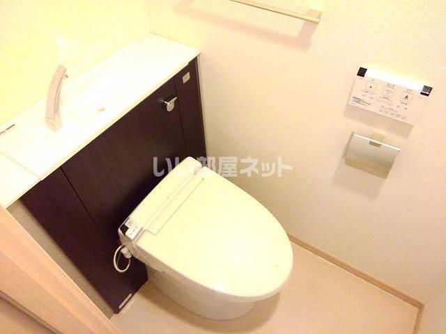 ヴォワラクテサウスのトイレ写真