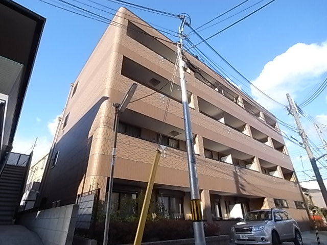 シャトーパルモア阪急六甲の外観写真