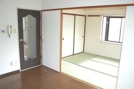 居室・リビング　お部屋の様子は