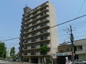 メゾン東和の建物外観